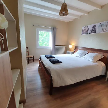 Gite Confortable Avec Spa Prive Et Confort Moderne Pont-de-Larn Exterior photo